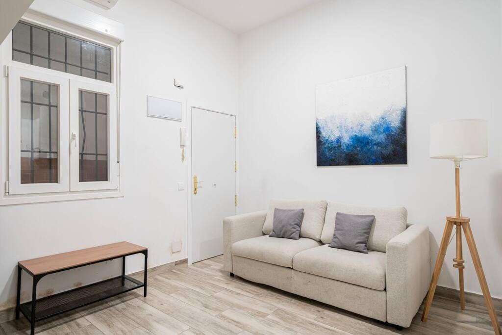 Nice Apartment In Chamberi Pon23 マドリード エクステリア 写真